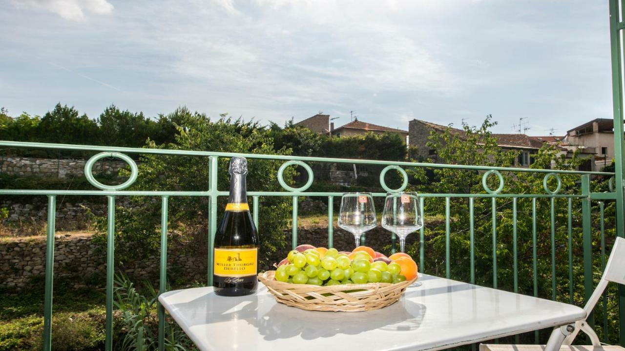 Vento Di Greco Apartment San Bartolomeo Al Mare Exterior photo